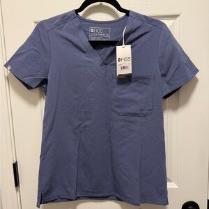 FIGS women's Short Sleeve V-Neck Top in Slate Blue